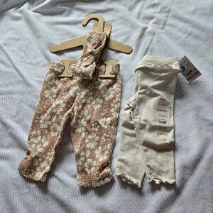 Tahari Floral and Cream Baby Leggings Set